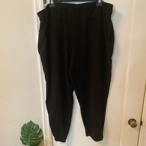 Plus size Dressy joggers - 14th&Uniom